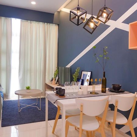 Robertson Cozy 3 Bedroom Family Suite With Netflix Kuala Lumpur Dış mekan fotoğraf